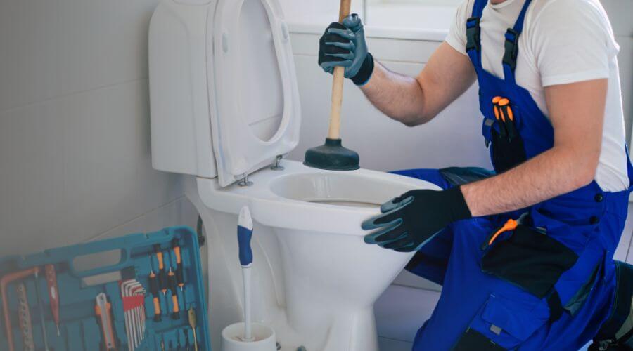 Expert burst pipe repair services in Waverly, AL